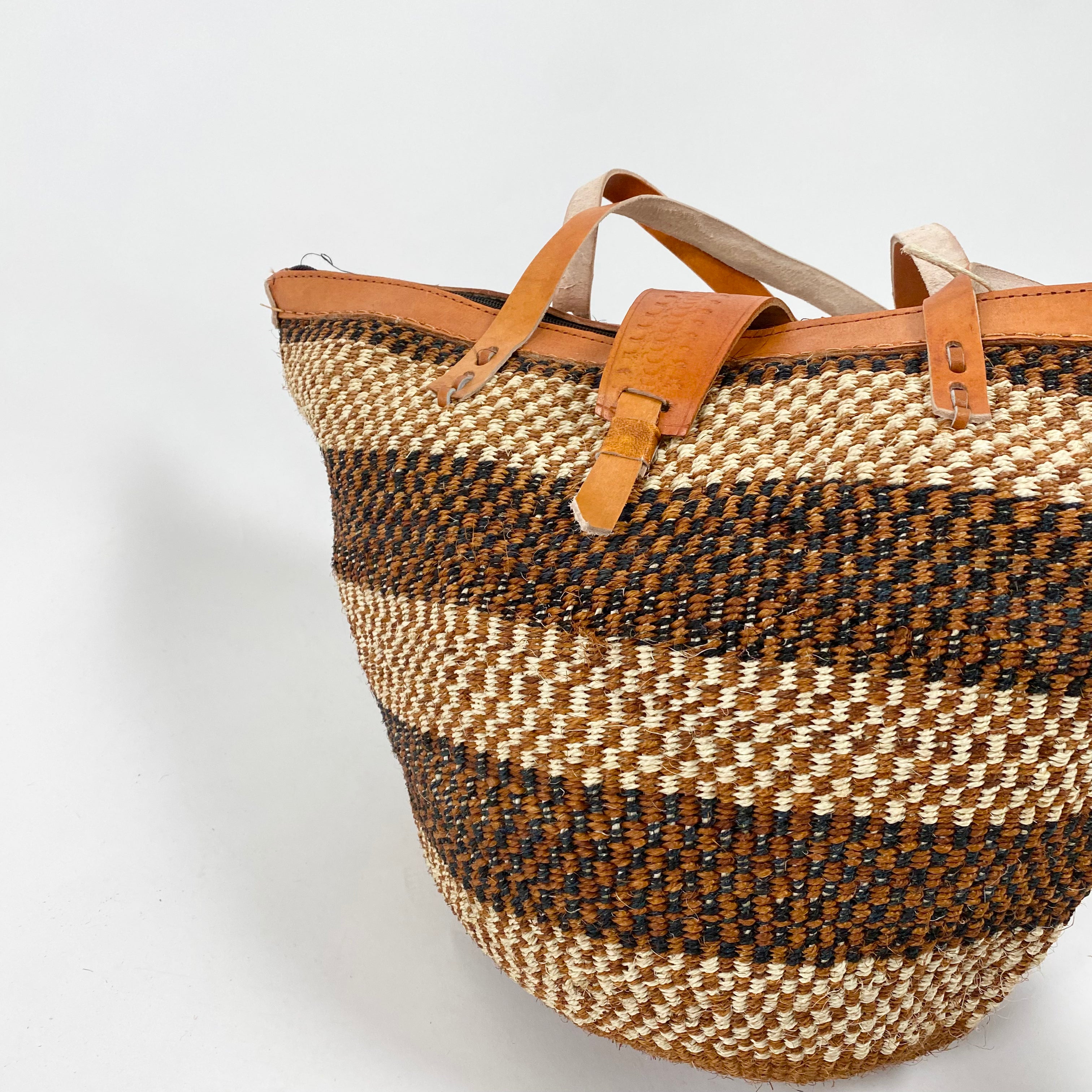 Bag No. 8 - Dark brown