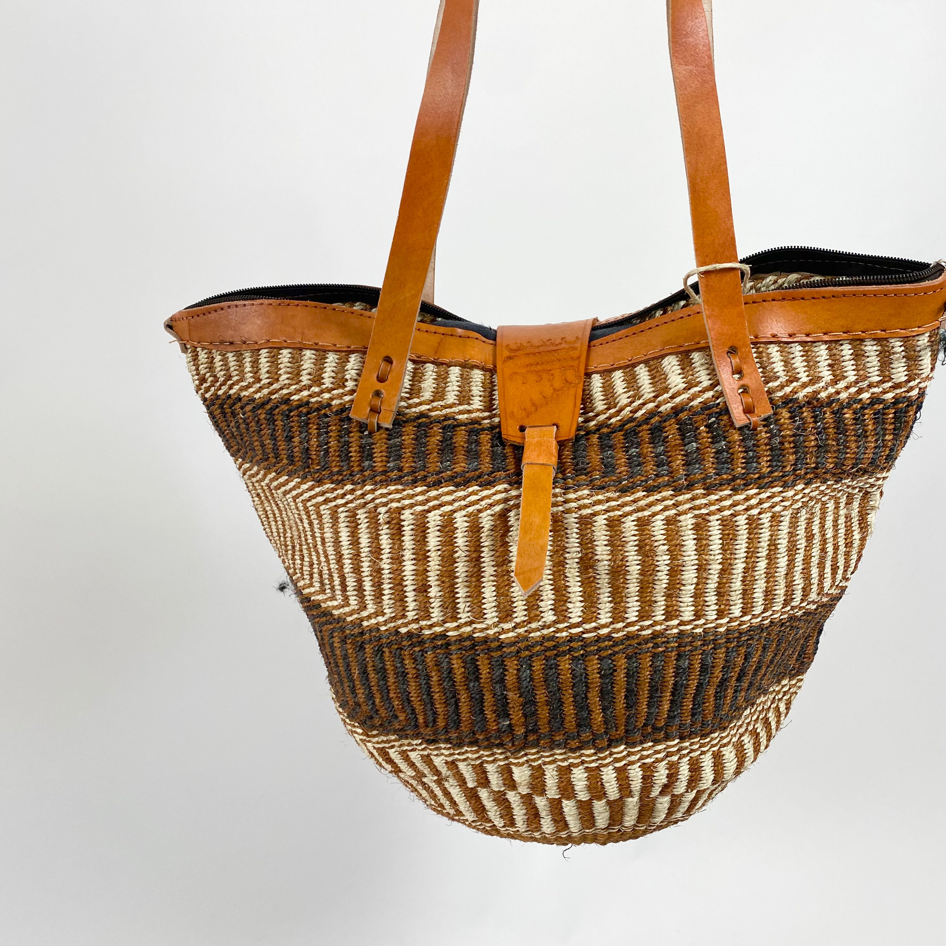 Bag No. 8 - Gold brown