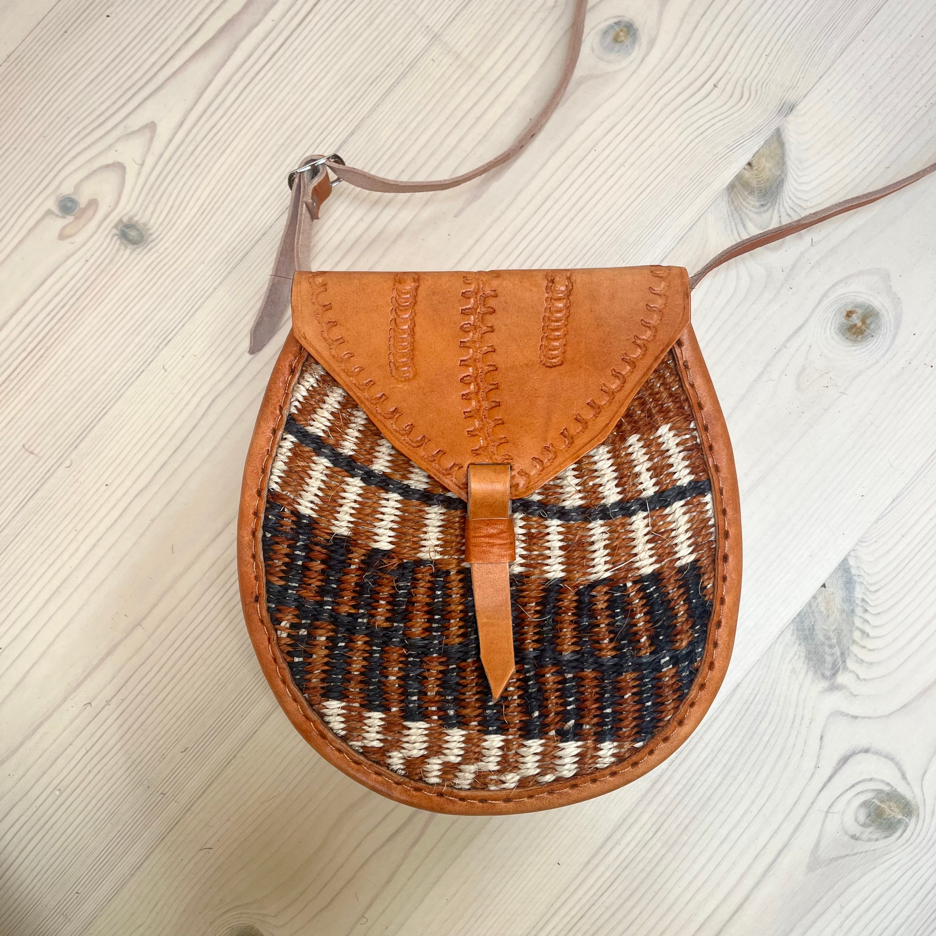 Bag No. 7 - Brown