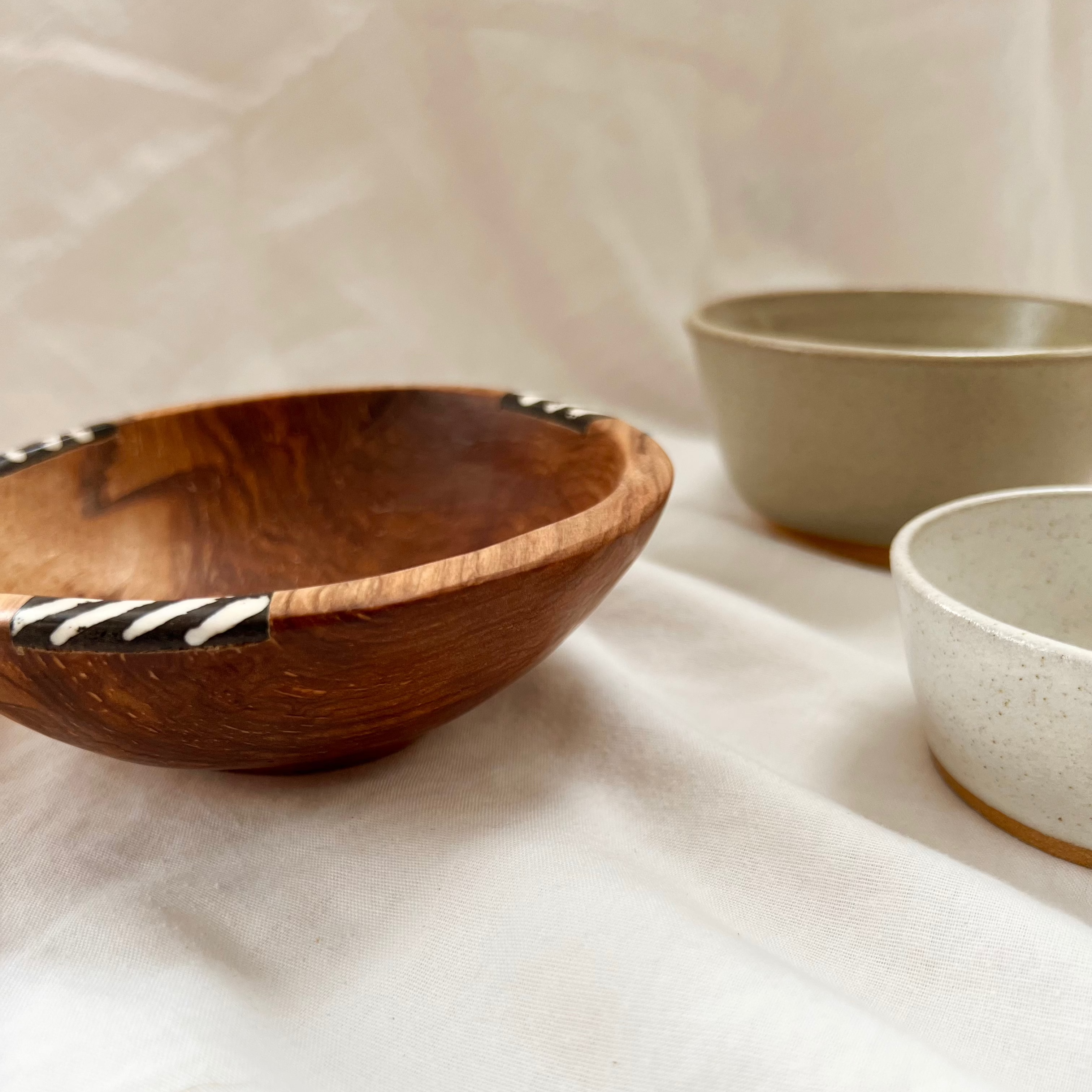 Wood bowl no. 2 - Dark